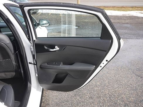 Used 2023 Kia Forte GT-Line image 25