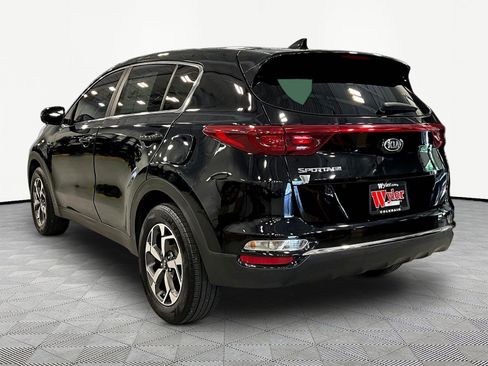 Used 2020 Kia Sportage LX w/ LX Popular Package AWD/4WD image 4