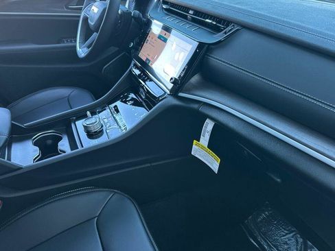 New 2026 Jeep Grand Cherokee Limited image 15