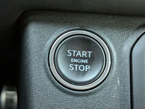 Used 2023 Land Rover Defender 110 V8 image 28