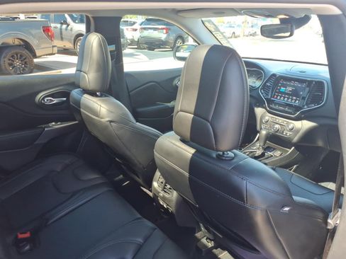 Used 2021 Jeep Cherokee Limited w/ Trailer Tow Group AWD/4WD image 27