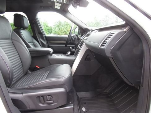 Used 2023 Land Rover Discovery S R-Dynamic AWD/4WD image 20