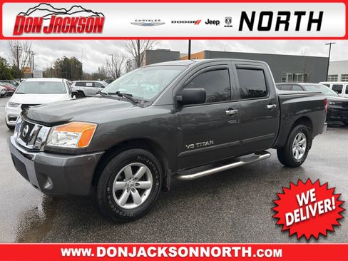 Used 2008 Nissan Titan XE image 1
