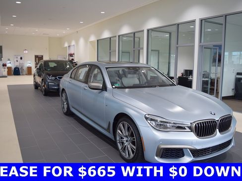 Certified 2025 BMW 530i xDrive image 36