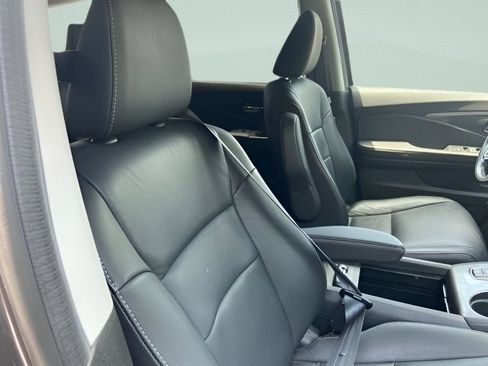 Used 2021 Honda Pilot EX-L image 8