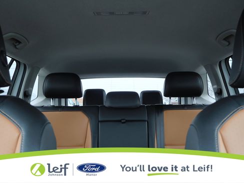 Used 2019 Volkswagen Tiguan SE image 24