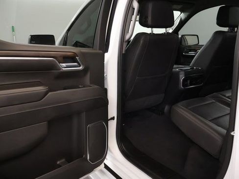 Used 2023 GMC Sierra 1500 SLT w/ SLT Convenience Package AWD/4WD image 27