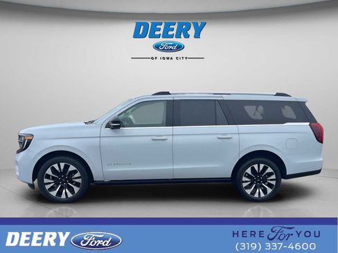 New 2026 Ford Expedition Max Platinum w/ Driver's Package image 5