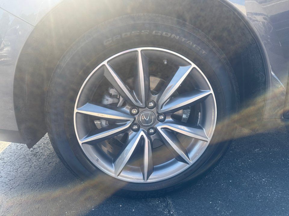 Used 2019 Acura RDX w/ Technology Package AWD/4WD image 31