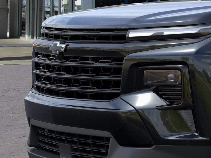 New 2027 Chevrolet Traverse LT w/ Midnight/Sport Edition FWD image 13
