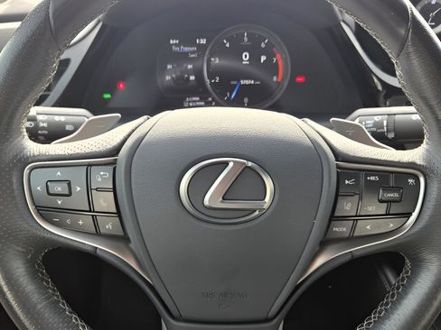 Certified 2022 Lexus ES 350 F Sport image 21