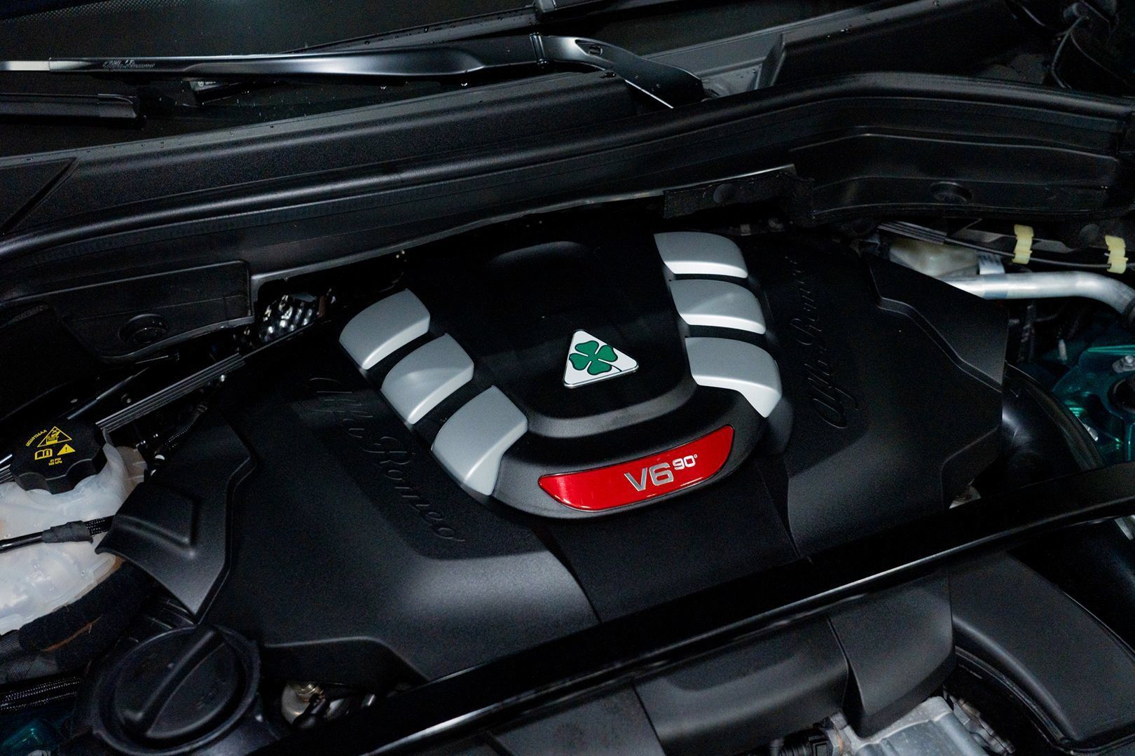 Used 2022 Alfa Romeo Stelvio Quadrifoglio w/ Active Assist Plus Package AWD/4WD image 60