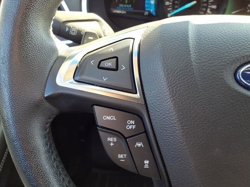 Used 2020 Ford Edge Titanium w/ Equipment Group 301A image 17