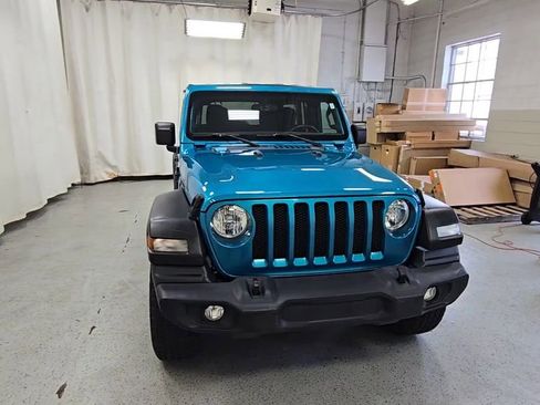 Used 2019 Jeep Wrangler Unlimited Sport S AWD/4WD image 4