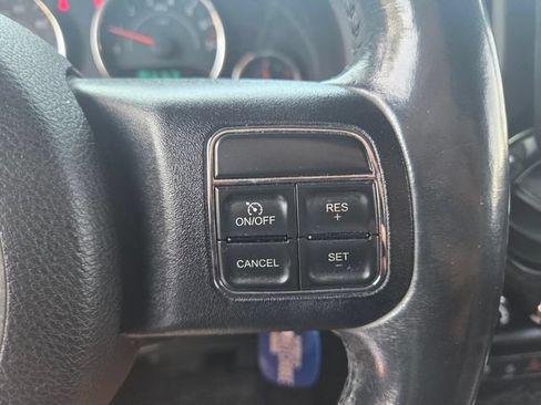 Used 2014 Jeep Wrangler Unlimited Sahara w/ Max Tow Package AWD/4WD image 19