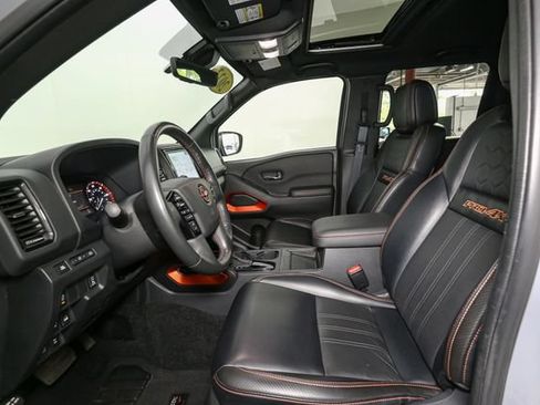 Used 2023 Nissan Frontier PRO-4X w/ Pro-4X Premium Package AWD/4WD image 36