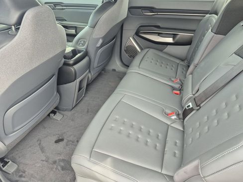 New 2026 Kia EV9 Wind image 12