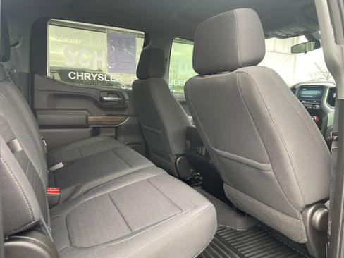 Used 2022 Chevrolet Silverado 1500 RST w/ Safety Package image 13