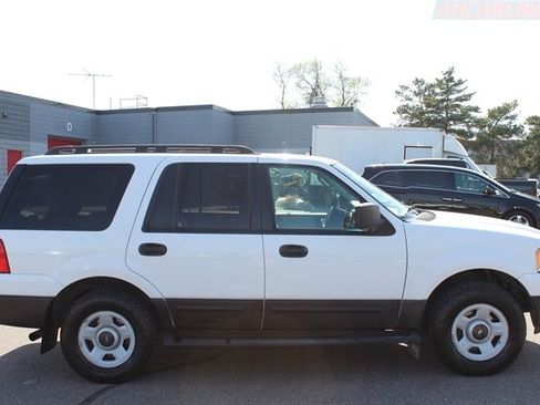 Used 2006 Ford Expedition XLT AWD/4WD image 32