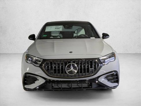 New 2026 Mercedes-Benz E 53 AMG e 4MATIC Sedan image 6