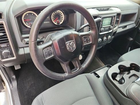 Used 2015 RAM 2500 Tradesman w/ Chrome Appearance Group image 10