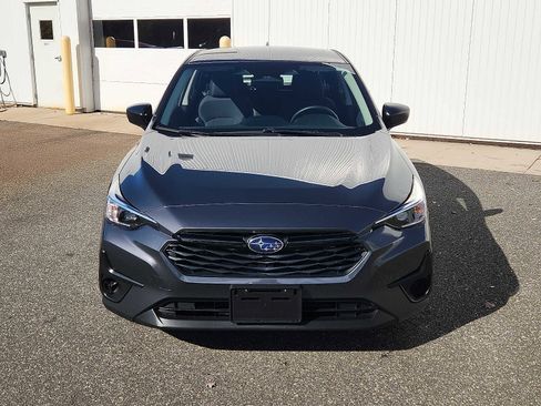 Certified 2025 Subaru Impreza 2.0i image 2