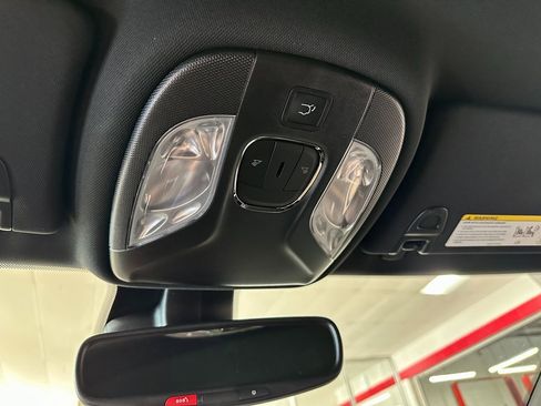 New 2026 Jeep Compass Latitude image 33