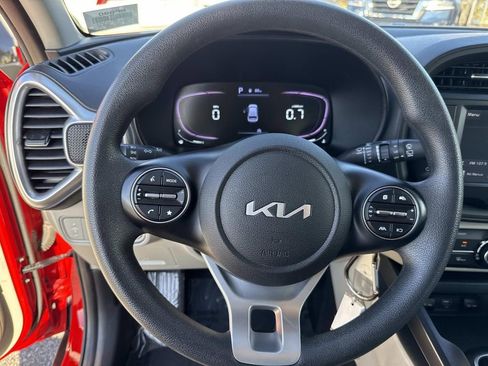 Used 2023 Kia Soul LX w/ Option Group 015 image 38