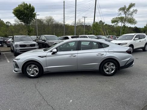 Certified 2025 Hyundai Sonata SE FWD image 4