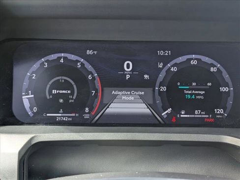 Used 2024 Toyota Tacoma TRD Off-Road AWD/4WD image 3