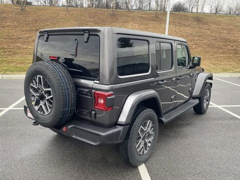 New 2026 Jeep Wrangler Sahara image 8