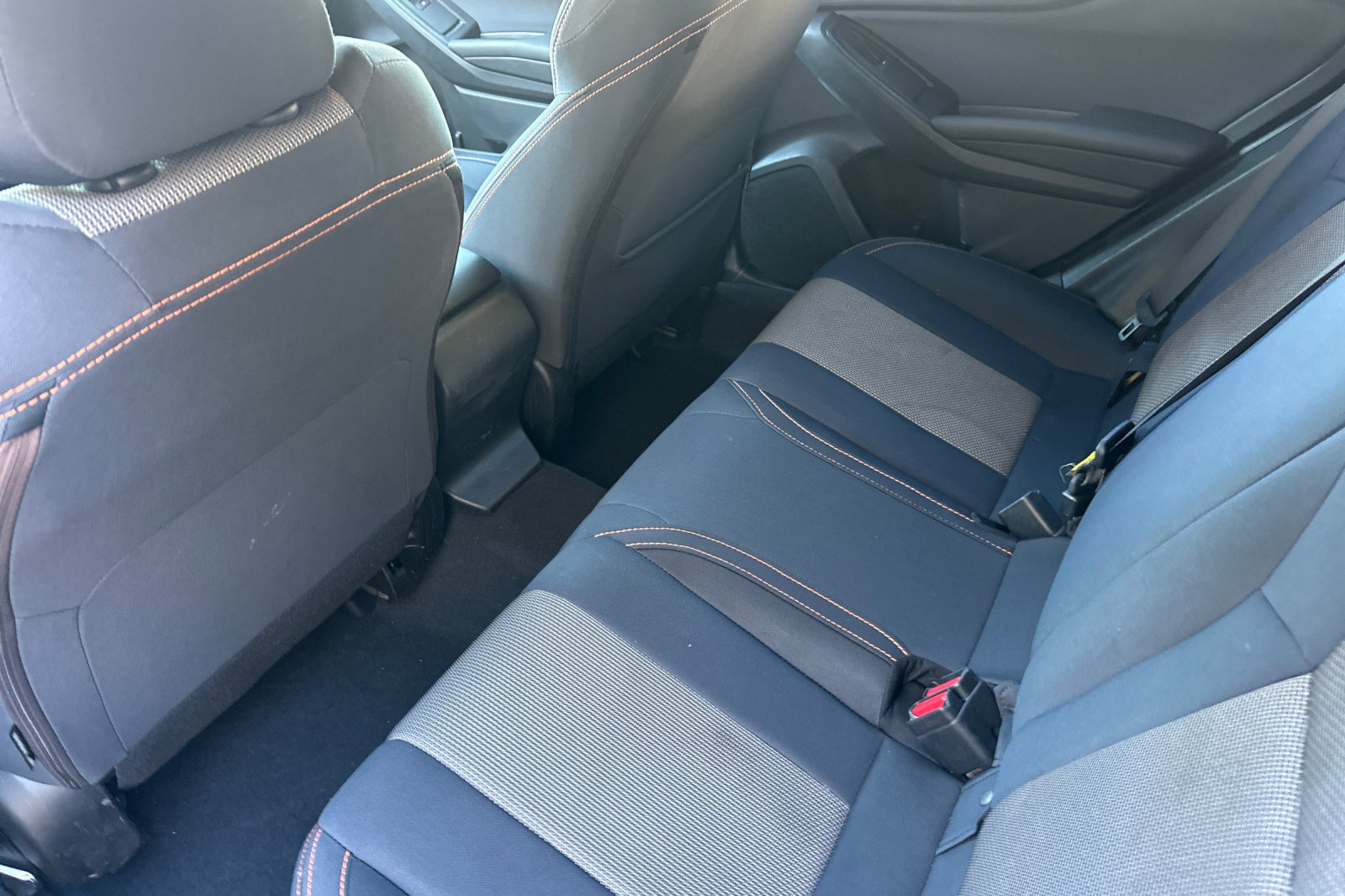 Used 2018 Subaru Crosstrek 2.0i Premium w/ Popular Package #2 AWD/4WD image 4