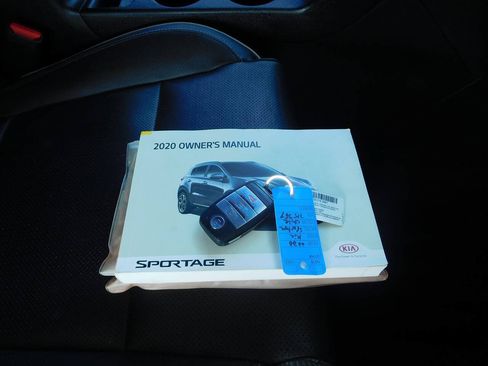 Used 2020 Kia Sportage SX FWD image 17