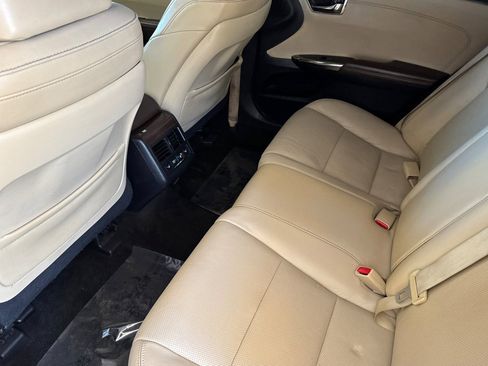 Used 2014 Toyota Avalon Limited FWD image 12