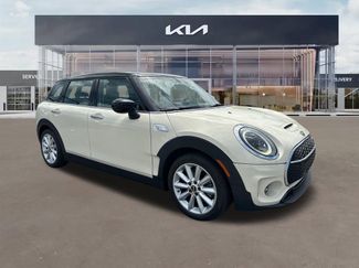 Used 2023 MINI Cooper Clubman S FWD video 1