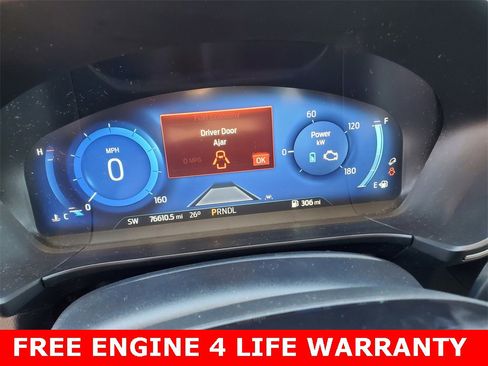 Used 2021 Ford Escape SEL w/ Technology Package image 17