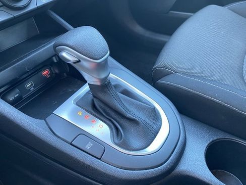 Used 2024 Kia Forte LXS image 21