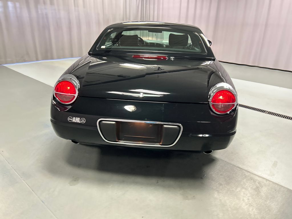 Used 2004 Ford Thunderbird RWD image 6