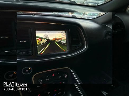 Used 2015 Dodge Challenger R/T Plus image 10