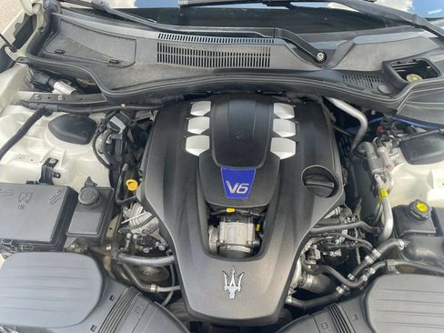 Used 2014 Maserati Ghibli S Q4 AWD/4WD image 31