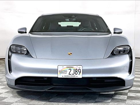 Used 2023 Porsche Taycan RWD image 6