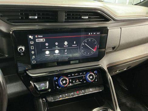 Used 2022 GMC Sierra 1500 AT4 AWD/4WD image 19
