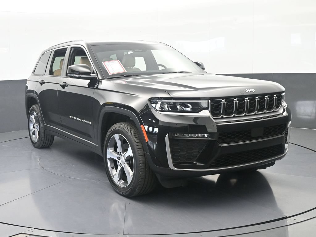 Used 2026 Jeep Grand Cherokee Limited RWD image 9
