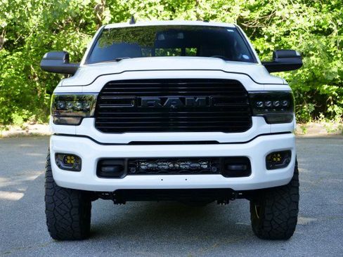 Used 2022 RAM 2500 Laramie AWD/4WD image 5