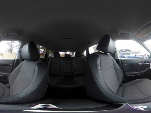 Used 2025 Kia Seltos S FWD image 44