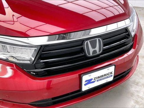 Certified 2024 Honda Odyssey Elite image 31