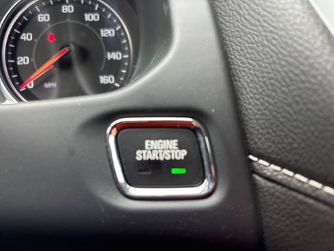 Used 2023 GMC Acadia SLE w/ Driver Convenience Package AWD/4WD image 13