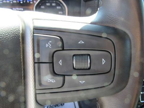 Certified 2021 GMC Yukon Denali w/ Denali Premium Package AWD/4WD image 18