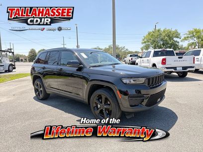 Used 2023 Jeep Grand Cherokee Altitude