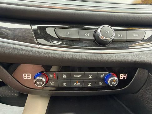 Used 2019 Buick Enclave Premium w/ Experience Buick Package AWD/4WD image 19